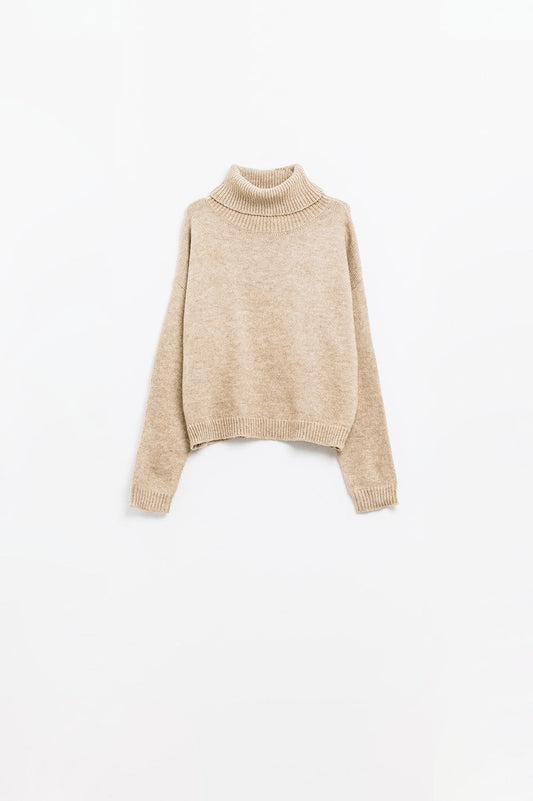 Loose Beige Sweater With Dropped Sleeves